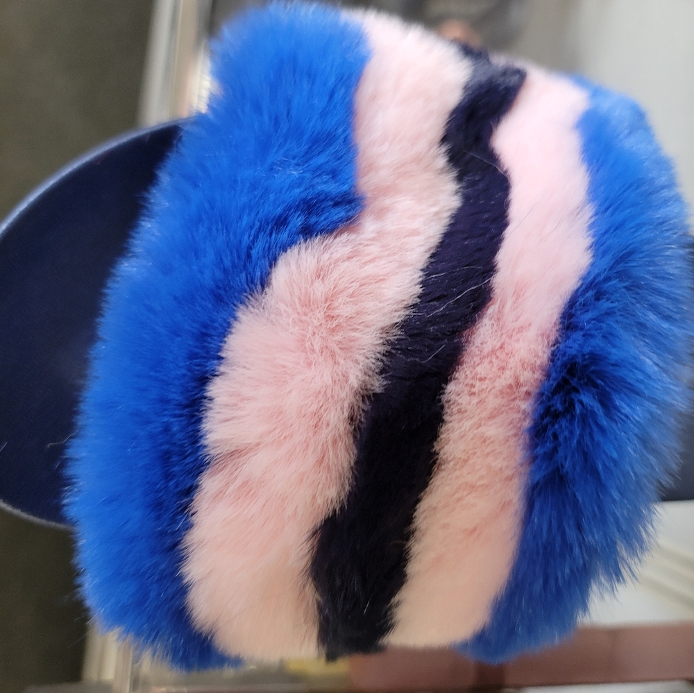 fur slides